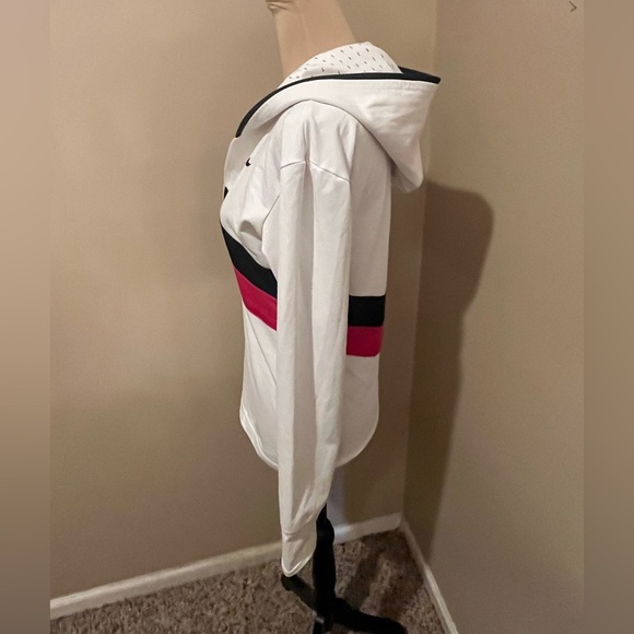 Nike 1/2 Zip White Hoodie with Black and Magenta Accents, size Medium - Picture 3 of 9